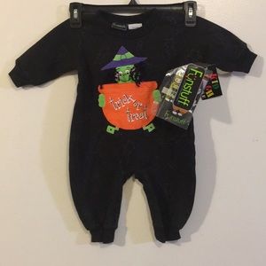 Trick or treat Girl’s outfit NWT Sz S (9-12Mo) 👻